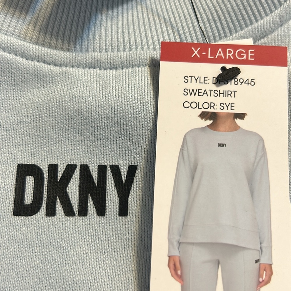 DKNY women’s sweatshirt size XL color Sye NWT